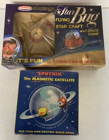 2 space games in boxes