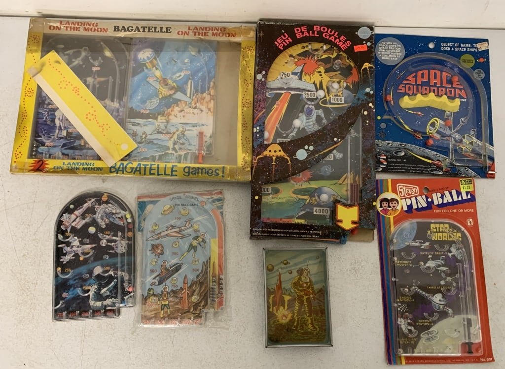 7 space theme dexterity & pin-ball games (1 of 4)