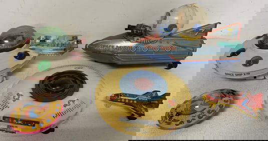 5 space theme toys