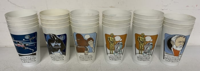Seven Eleven Star Wars plastic cups