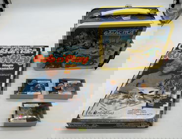 5 Battle Star Galactica Jewelry,Lunch Box,Game