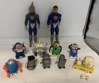 11 Robots,Space Men