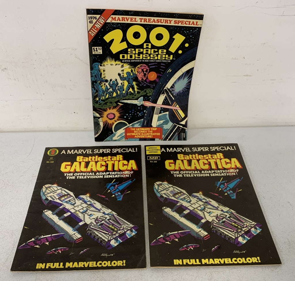 3 Marvel Battlestar Galactica,2001 Space Odd: 1976,show little wear