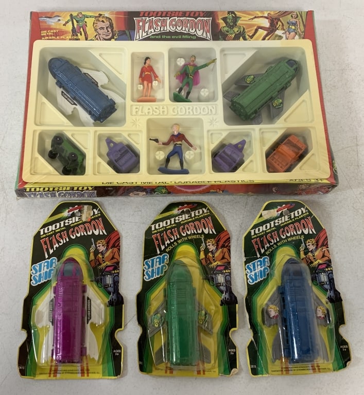 4 Tootsietoy Flash Gordon Star Ship & Set (1 of 4)