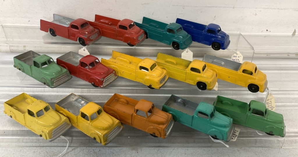 14 Tootsietoy Dodge Pickup & Ford Pickup (1 of 7)