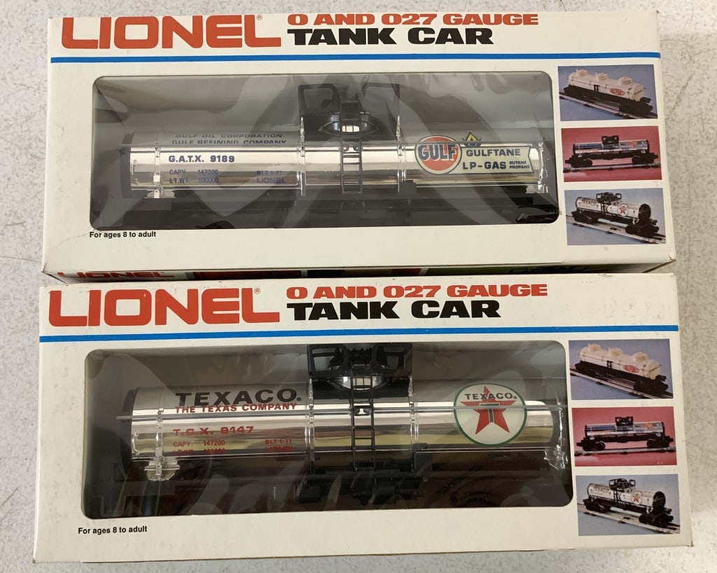 2 Lionel O & O27 Tank Cars: Gulftane plated car, Texaco, looks like they may have never been opened, some cellophane damage on the Gulf box