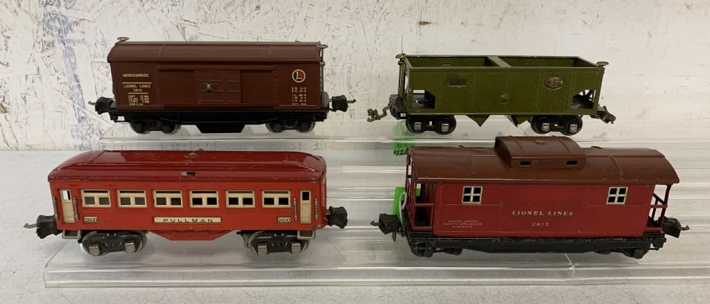 4 Lionel Tin pcs-Caboose, Pullman, Box Car: Hopper, 3814 may be a reproduction, wear, scratches, O gauge