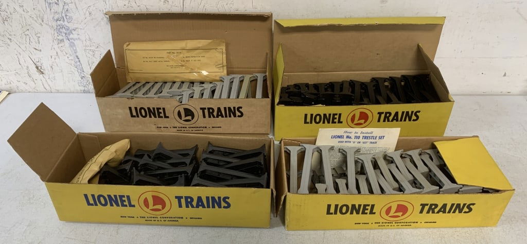 4 Lionel No. 110 Trestle Sets w/ Original Boxes (1 of 4)