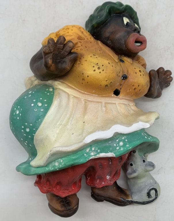 Chalkware Black Americana Woman & Dog (1 of 3)