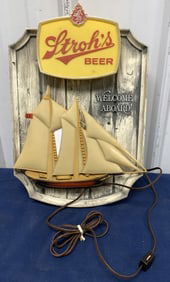 Stroh's Beer lighted display