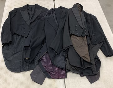 6 men's tailcoats