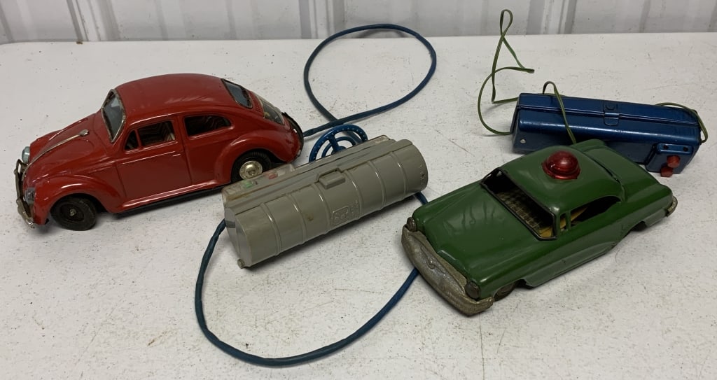 battery op. RC VW beetle & Line Mar police car (1 of 4)