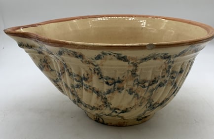 Yelloware sponged batter bowl