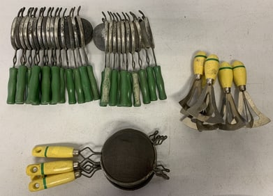 34 green & yellow strainers and pastry cutters