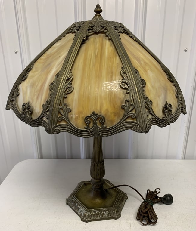 slag glass table lamp: untested; has wear and loss to finish