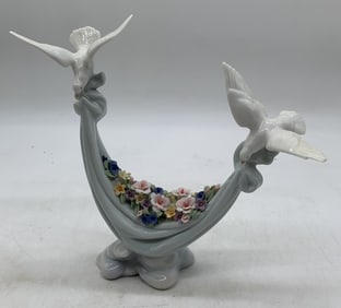 Lladro Petals of Peace figurine