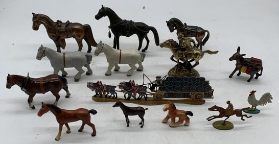 lot of metal mostly horse figurines
