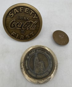 Coca-Cola Vendor license, paperweight and