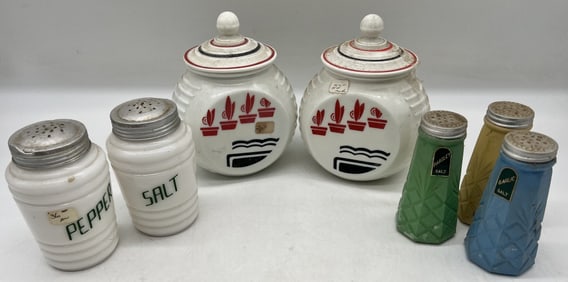 7 pieces Canisters and Shakers