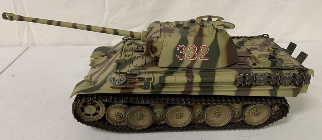332 Model Army Tank: Made in China