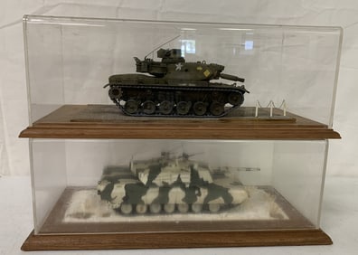 2 Army Tank Models in Cases