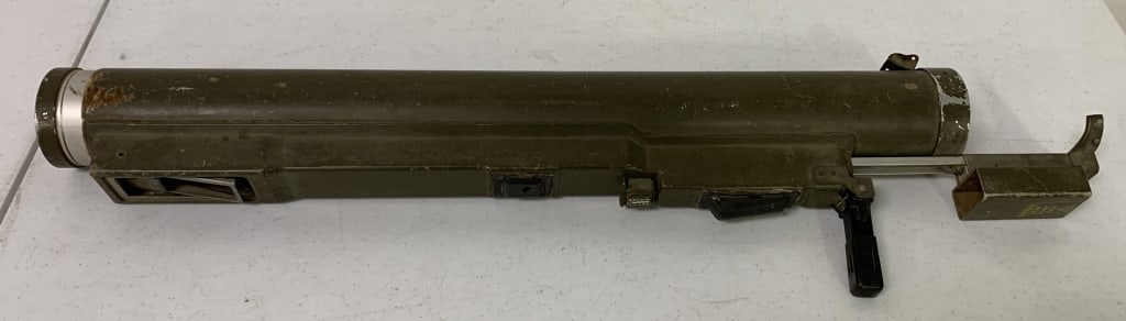 Shoulder Held Firing Mechanism: some rust,paint chipped