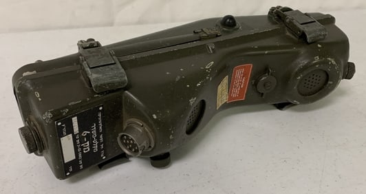 Battery Operated Walkie Talkie/Not American