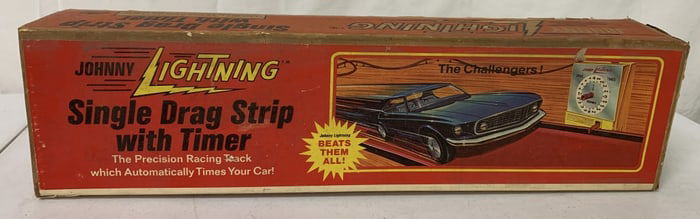 Johnny Lightning Single Dragstrip with Timer