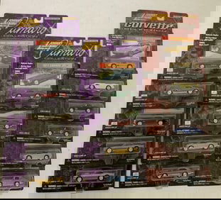 15 Johnny Lightning Camaros & Corvettes