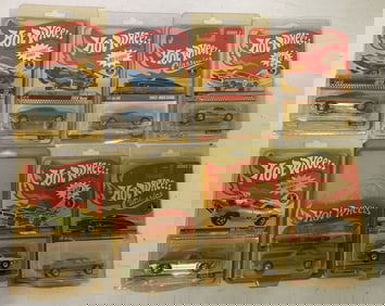 8 Hot Wheels in blister packs
