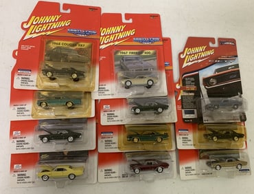 11 Johnny Lightning Muscle Cars USA