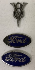 2 Ford Radiator emblems & V8 badging