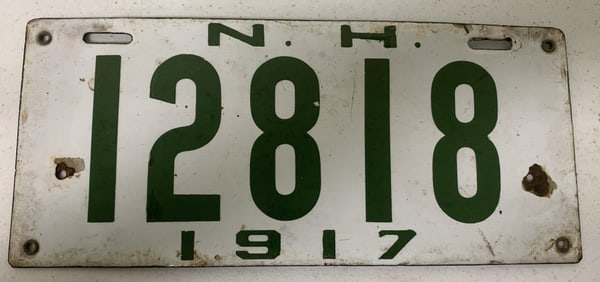 Hew Hampshire 1917 License plate 12818