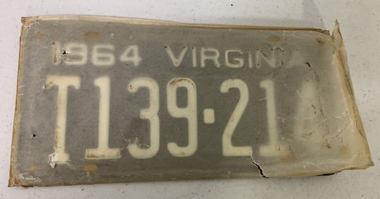 set of 1964 Virginia license plates T139-214