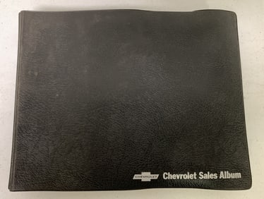 Chevrolet Sale Album 1970 in Binder