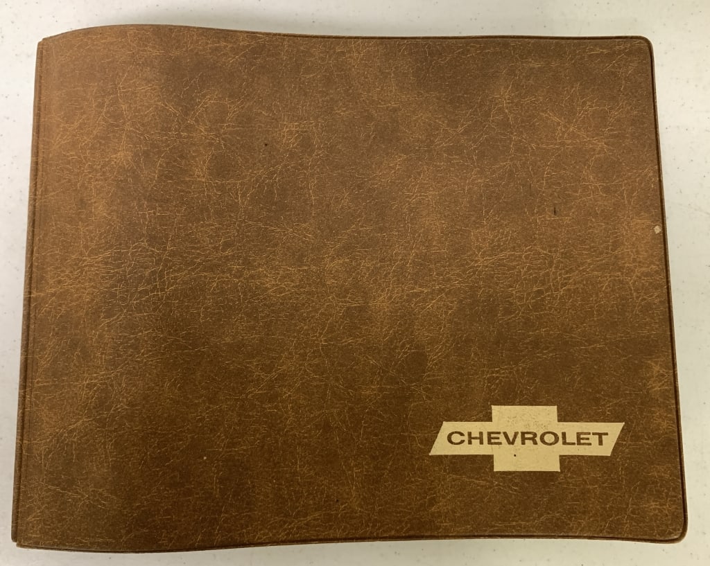 Chevrolet Sale Album 1971 in Binder: Salesman copy,pages yellowed