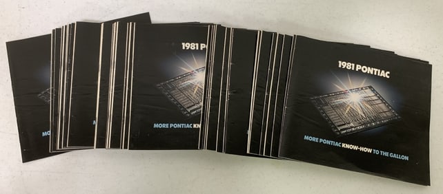 1981 Pontiac products brochures