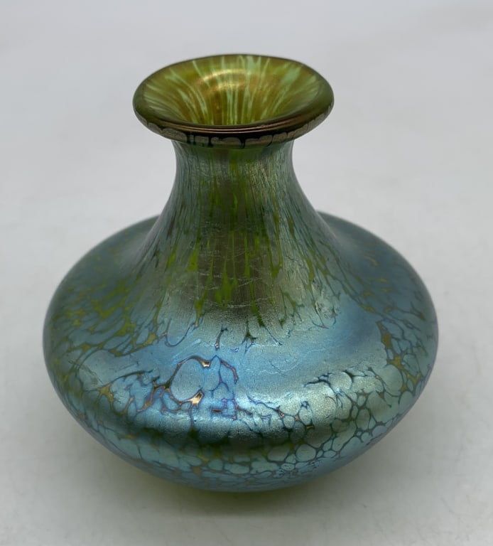 Loetz iridescent papillon small vase (1 of 5)