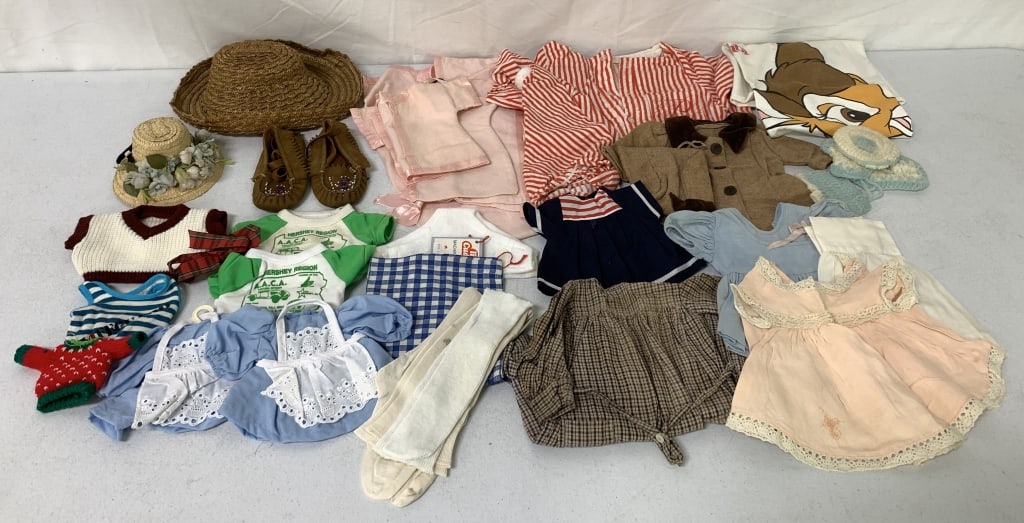 20+ Vintage Doll Outfits, hats, Shoes: some with age, light use, most unmarked