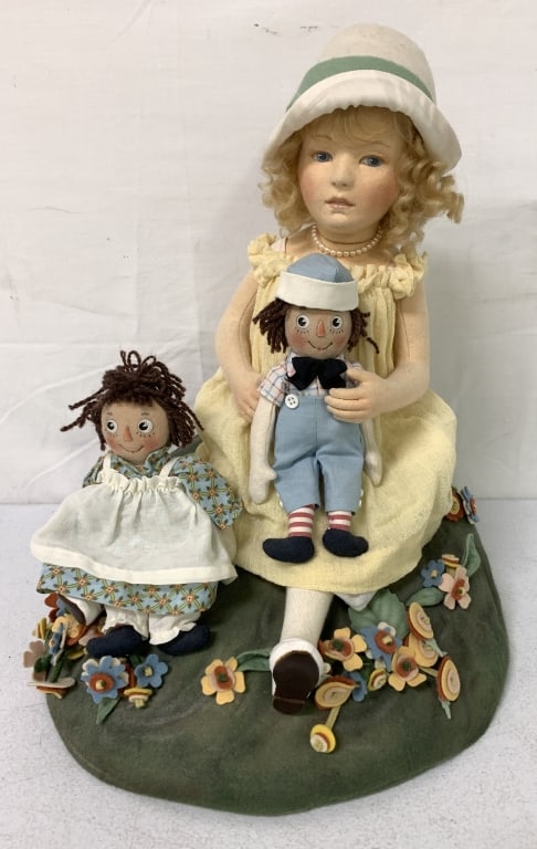 R. John Wright Marcella Raggedy Ann/Andy (1 of 8)