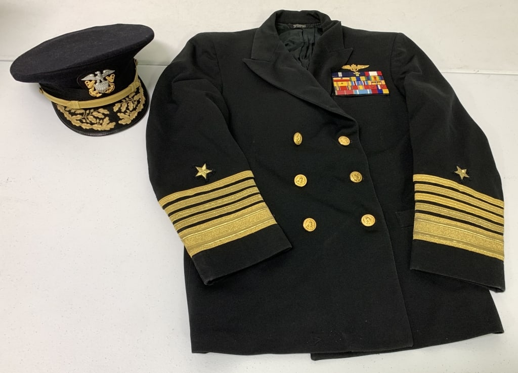 US WWII Admiral Wm Bull Halsey Uniform Impression: jacket & hat, light wear