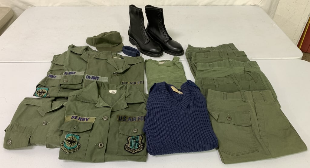 10+ US Cold War/Air Force Uniform Grouping (1 of 4)