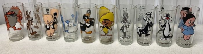 10 Warner Bros. 1973 Pepsi character glasses