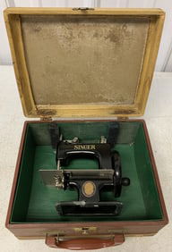 1951 child's Singer sewing machine in org. case