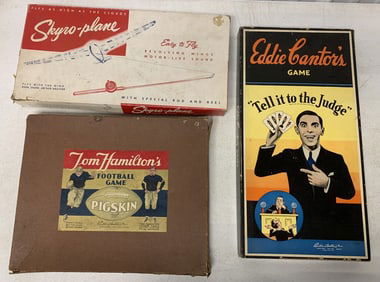 2 vintage games and flying airplane