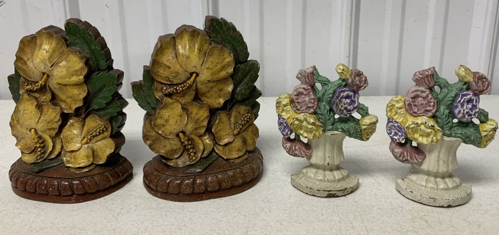 Syroco wood type & cast iron floral bookends: both have wear; some chips to wood and also to paint on cast iron
