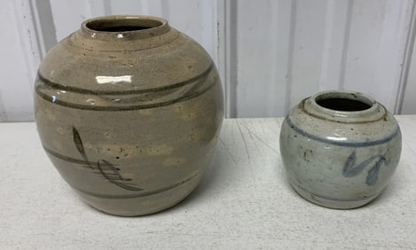 2 old Chinese Ginger jars