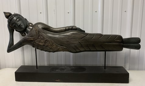 wooden reclining Buddha home d?cor