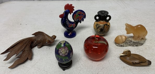 7 decorative items includes Goebel rooster