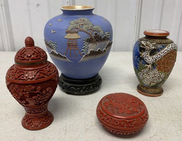 4 oriental themed decorative items